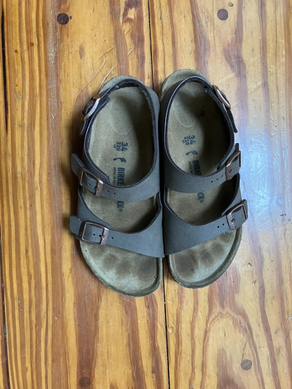 Youth Birkenstocks, size 34 (equivalent youth size 3)